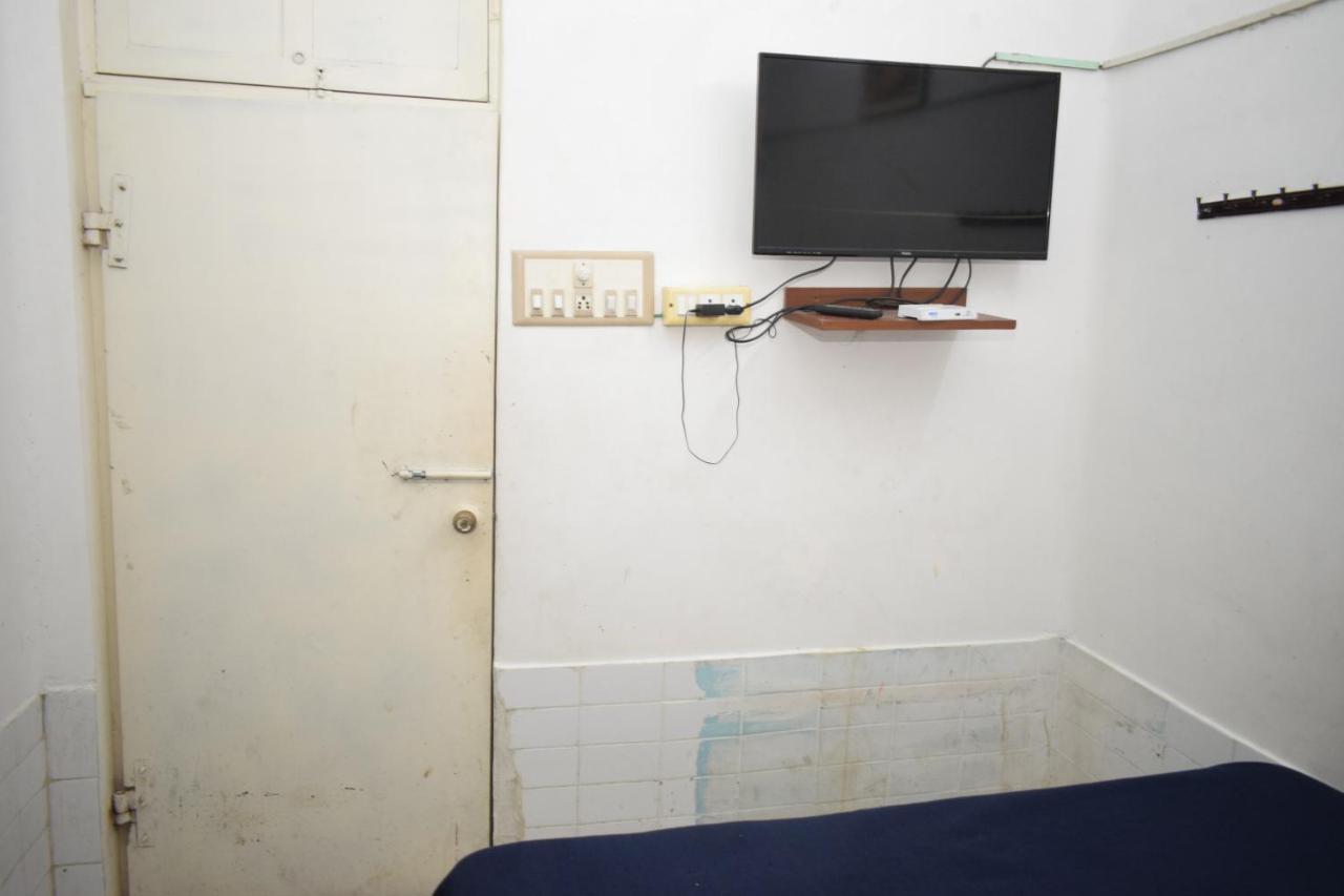 פונדיצ'רי Balaji Guest House מראה חיצוני תמונה